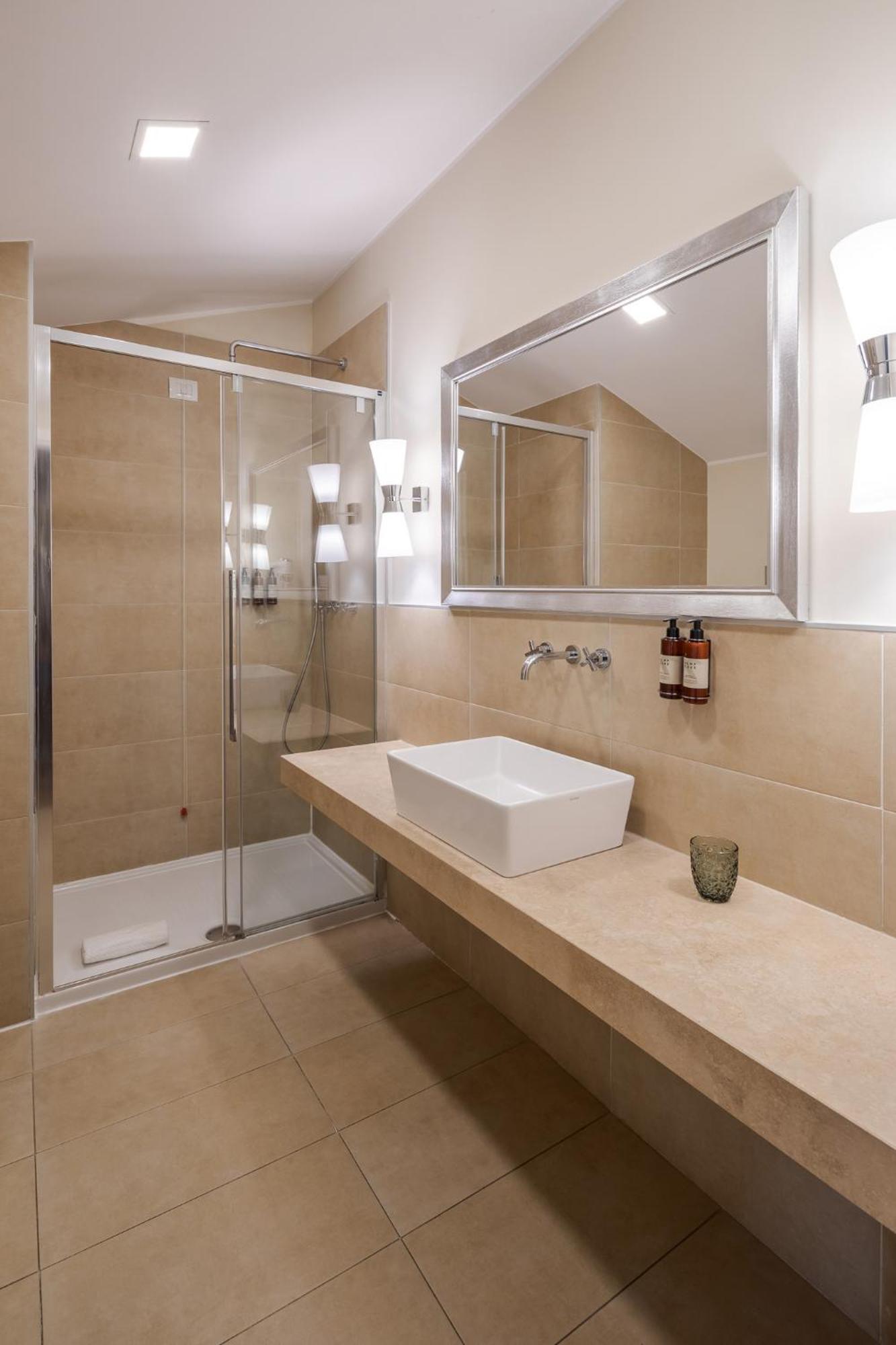 Donna Camilla Savelli - Vretreats Hotel 4*